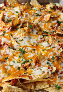 Cheesy Baked Nachos