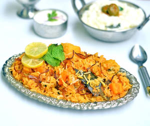 Veg Biryani + Gravy  Combo