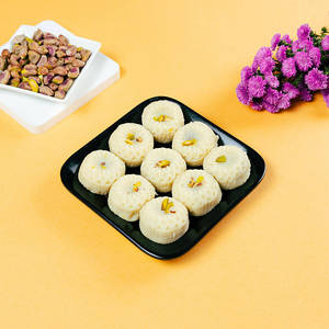 Thandai Stuffed Peda