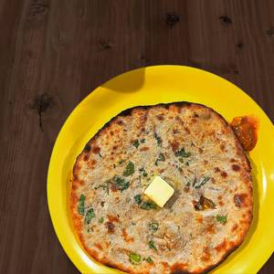 Aloo Paratha [Serves 1]