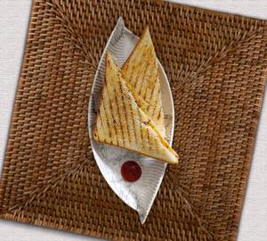 Cheese paneer sandwich [2 pieces]