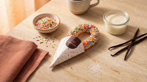 Choco Sprinkle Classic Churro Loop