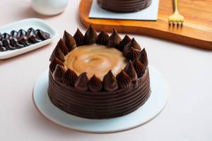 Mocha Caramel Crunch Cake