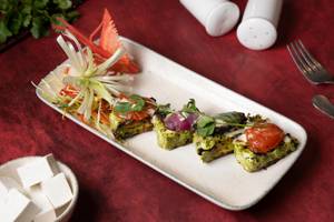 Green Garlic Paneer
