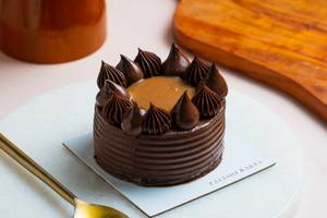 Mocha Caramel Crunch Bento Cake