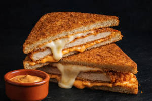Classic Chicken Cheese Sandwich ( Regular )