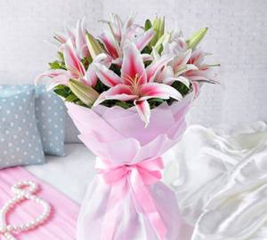 5 Stamp  Pink Orient lily bouquet 