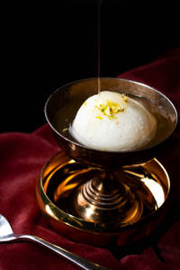 Spongy Rasgulla (2Pcs)