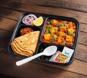 Paneer Kadhai & 3 Butter Phulka Combo