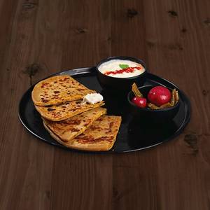Aloo Onion Paratha 2 Paratha Serves