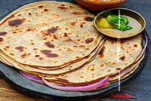 1 Laccha Paratha