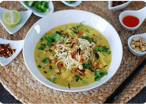 Veg Burmese Khao Suey Soup