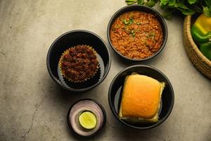 Keema Pav Feast