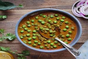 Green Peas Masala Gravy