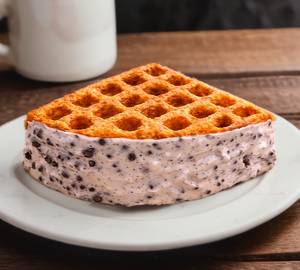Cookies n cream waffle