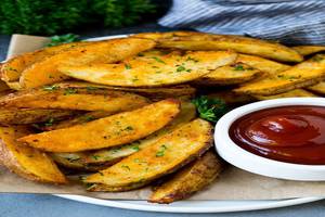 Peri Peri Potato Wedges