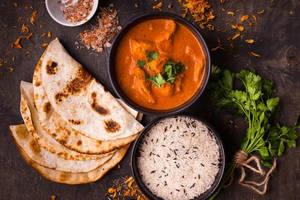 Chicken Naan With Gravy