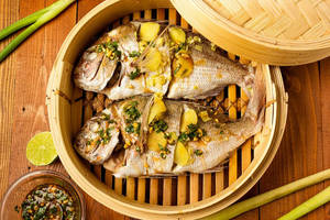 Steamed Fish [5 Pieces] [with Steamed Veg]