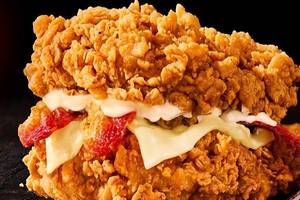 Cheesy Crunch Down Chicken Burger