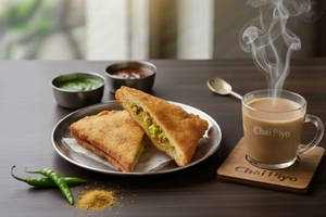 Chai With Bread Pakoda [2 Pieces]