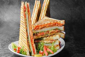 Grilled Tower Chicken Pepperoni Sandwich