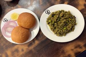 Kheema Pav