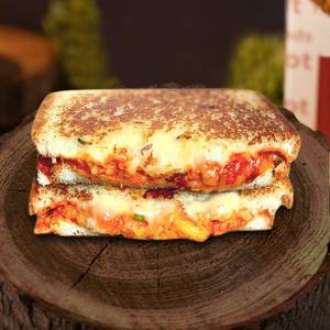 Spicy Fiery Cheese Melt