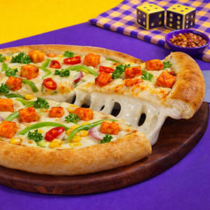 Sunrise Pineapple Paneer Pizza