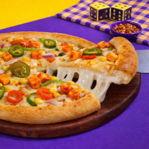 Paneer Zingy Spicy Pizza