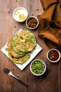 Green Mirchi Parantha