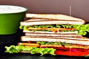 Veg Club Sandwich