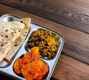 Chapati + bhaji plate