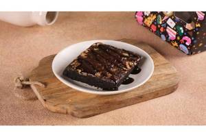 Classic Nut Brownie