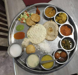 Natraj Special Thali