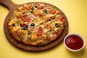 Desi Chatpatta Paneer Pizza