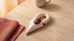 White Chocolate Classic Churro Loop