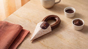 Dark Chocolate Classic Churro Loop