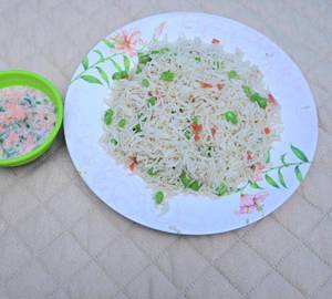 Veg Fried Rice +Raita