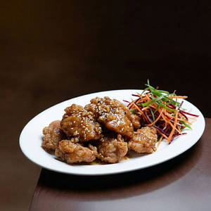 Vietnamese Caramel Ginger Chicken