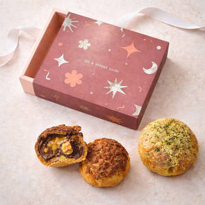TFT Signature Gift Hamper