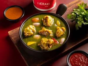 Chicken Coriander Chilli Gravy ( 8pcs )