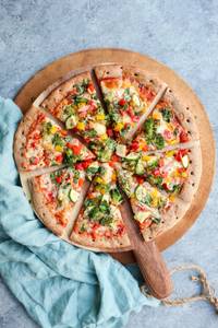 Barbeque veg pizza