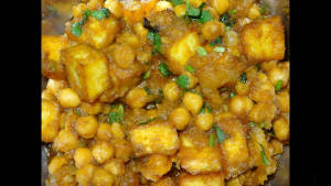 Chana Paneer
