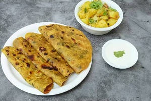 Thepla + Sukibhaji + Curd