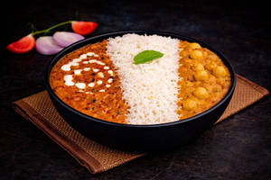 Dal Makhani And Chatpate Chole Rice Bowl