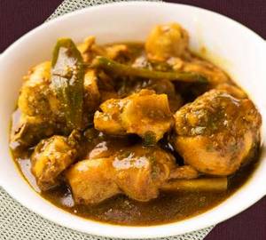 Andhra Style Chilly Chicken (With Bone)