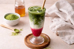 Iced Summer Berry Matcha