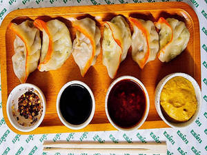 Spicy Chicken Momos