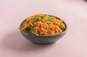 Schezwan Fried Rice With Mince Vegetables