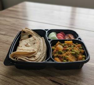 Aloo Matar Dry with 4 Butter Roti
